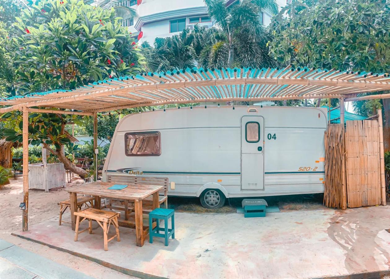 Beach House Camp Na Chom Thian Exterior foto